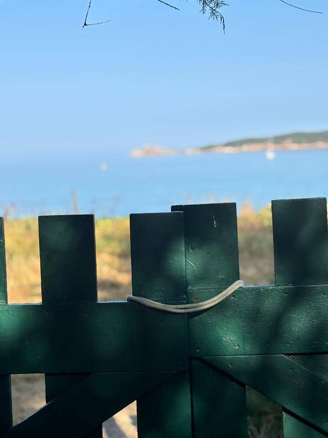 Hôtel pour 2 personnes, avec jardin ainsi que balcon et vue dans Plage du Péro - 2