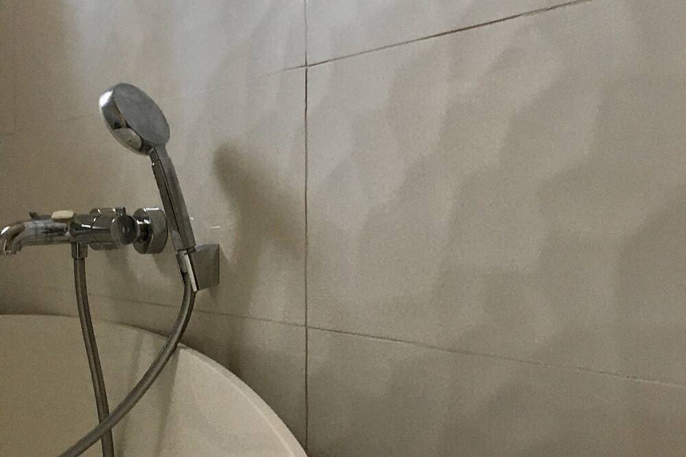 Promo-Villa Von Charme Aquatic View Aix 15mm / Cassis 30mm / Marseille in Fuveau, Aix-en-Provence und Umgebung