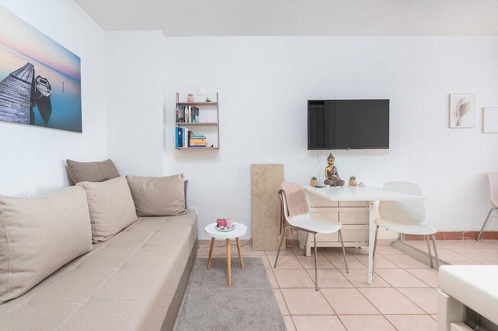 Cottage Sunset in Cervar Porat in Červar-Porat, Cervar