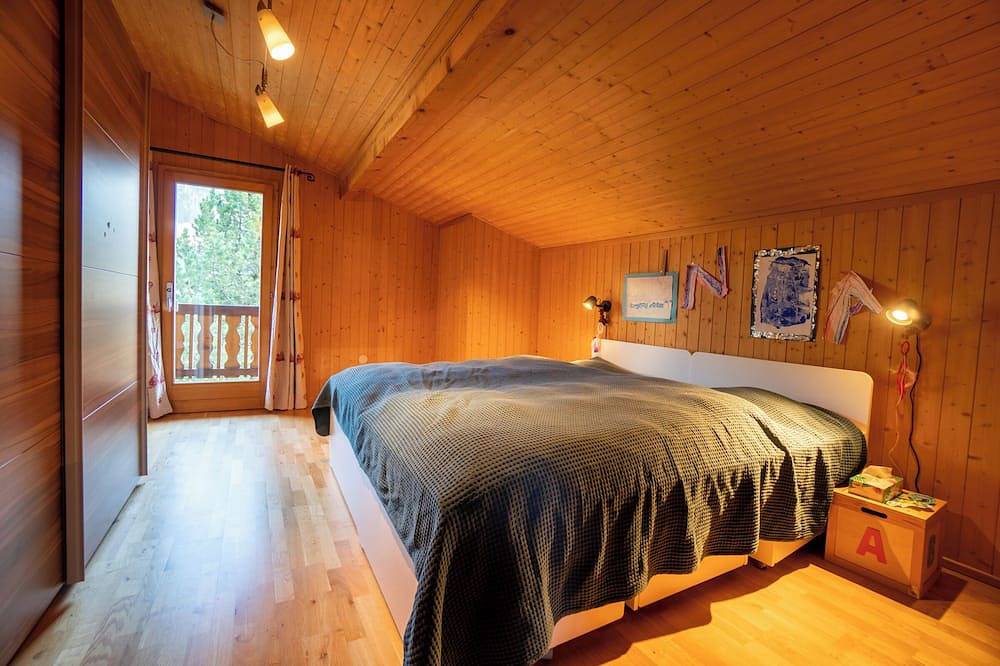 Joli chalet rénové se situant en dessous de la Barboleuse, à Gryon dans un endroit calme entouré de in Gryon, Alpes Vaudoises