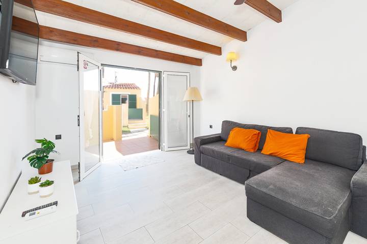 Apartment in 'Las Siete Palmeras - Ciudadela' Hotel with Pool, Wi-Fi and Air Conditioning in Cala Blanes, Ciutadella
