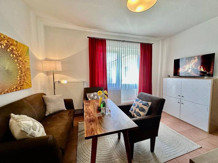 Ferienwohnung für 4 Personen, mit Garten und Ausblick in Middelhagen