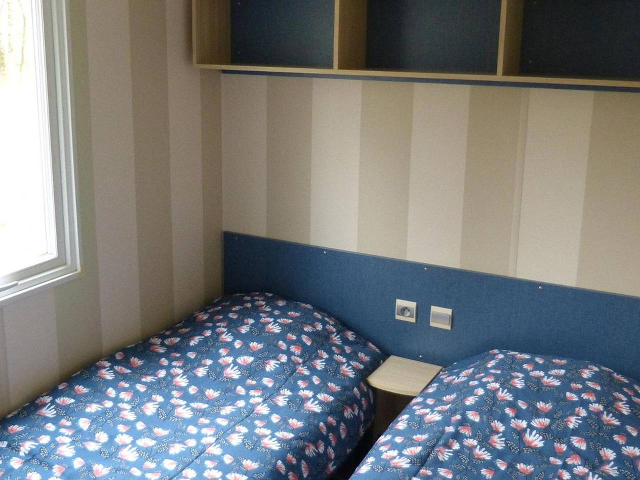 Mobile home with terrace in Bignac, sleeps 6 in Bignac, Charente