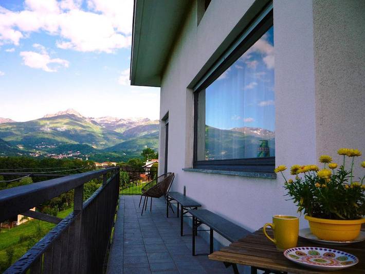 B&b per 2 persone, con Terrazza e Giardino nonché Panorama a Biella