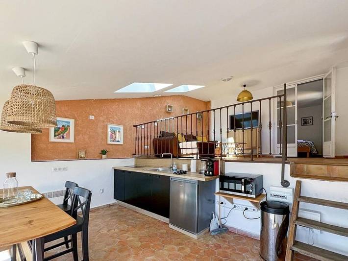 Gîte pour 2 personnes, avec vue dans Sentier des Ocres - 4