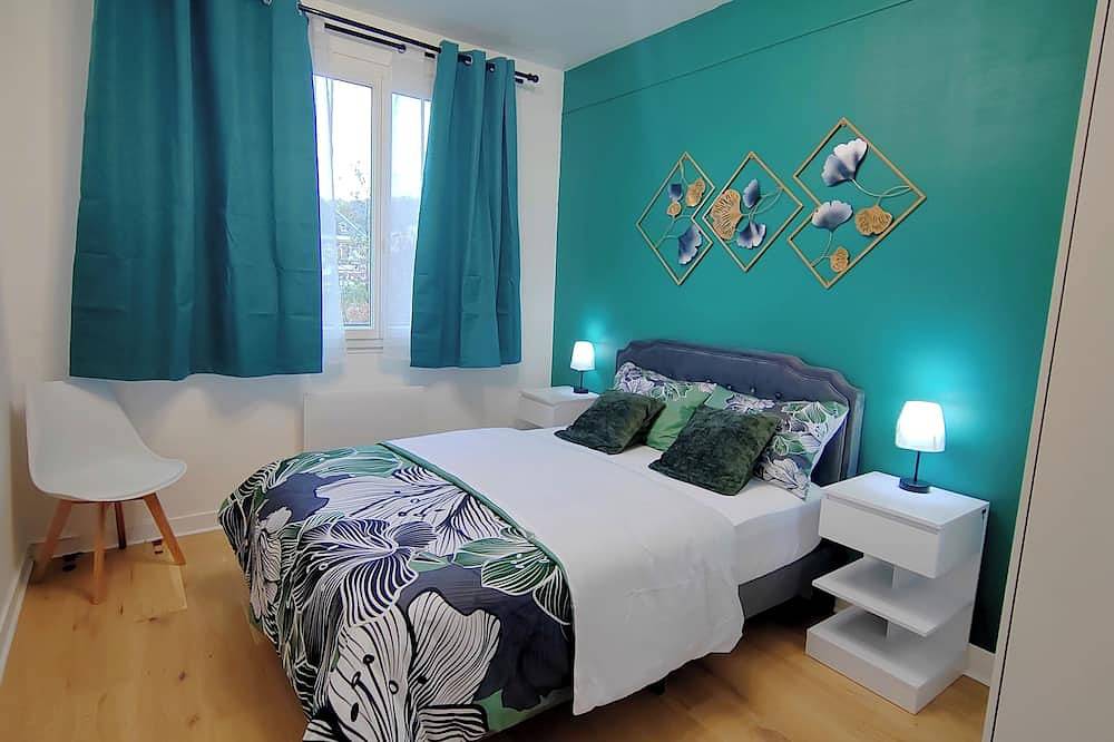Appartement entier, Appart en centre ville - 5 min de la gare - 62 m2 - 1 à 6 pers - proche de paris in Creil, Oise
