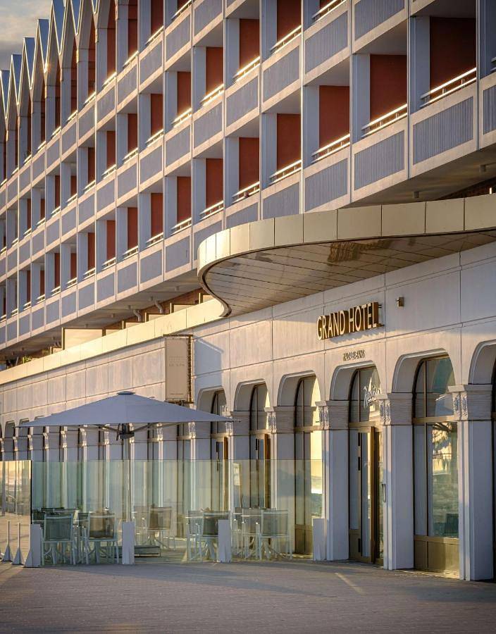 Radisson Blu Grand Hotel & Spa, Malo-Les-Bains in Plage de Malo-les-Bains, Dunkerque