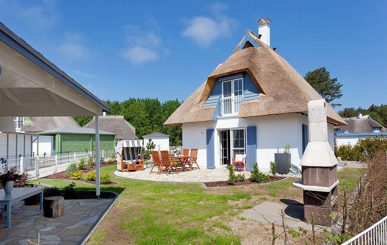 Ferienhaus für 6 Personen, mit Terrasse und Garten sowie Sauna in Strand Karlshagen, Peenemünde