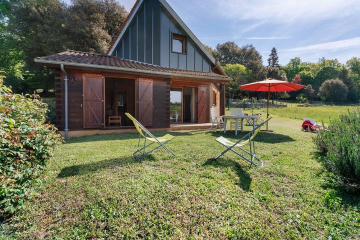 Gîte Le Bosquet avec terrasse privée, jardin et climatisation à Calviac-en-Périgord in Calviac-en-Périgord, Périgord Noir
