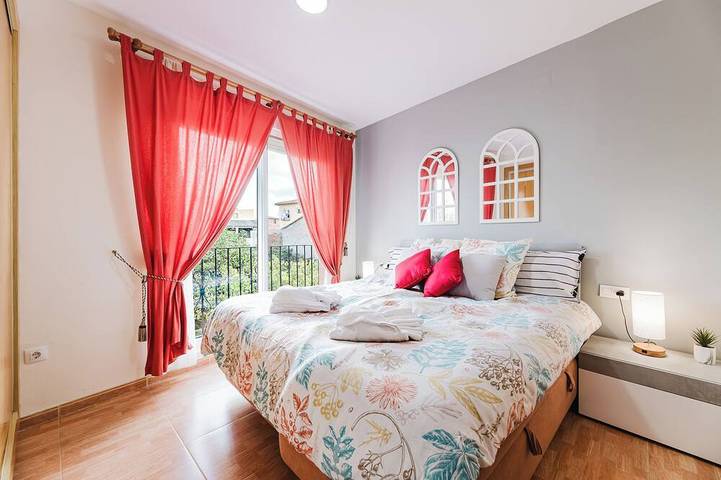 Cozy house in the heart of Caudiel, 100 meters from the greenway Ojos Negros. in Caudiel, Castellón Provinz