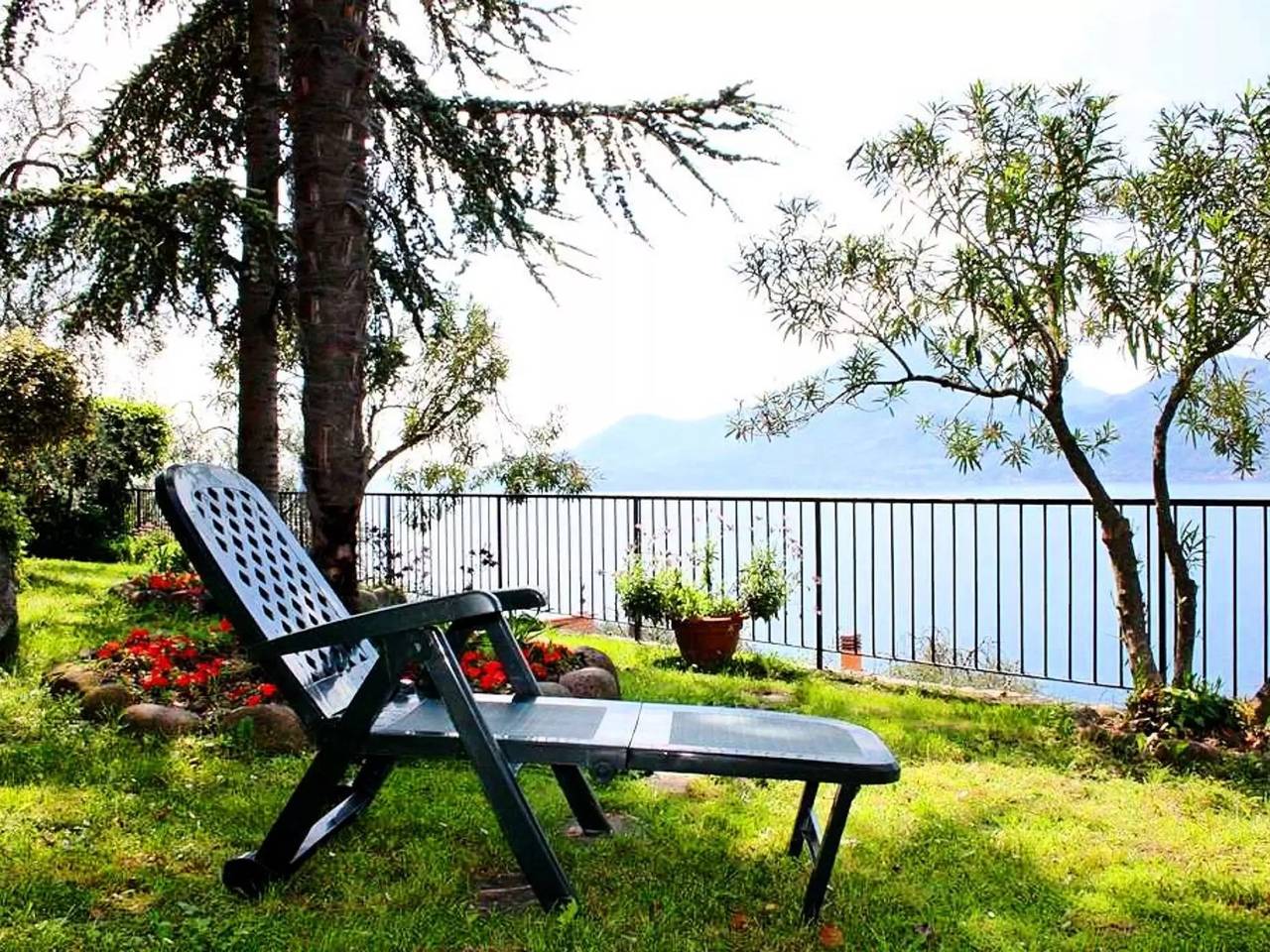 Apartamento entero, 4 estancias 2 Personas in Brenzone, Montañas Garda