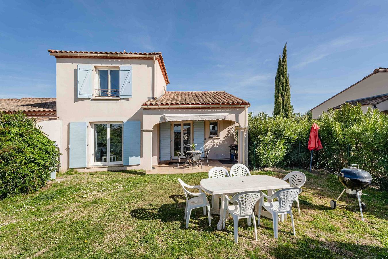Villa pour 6 Personnes dans Homps, Canal du Midi