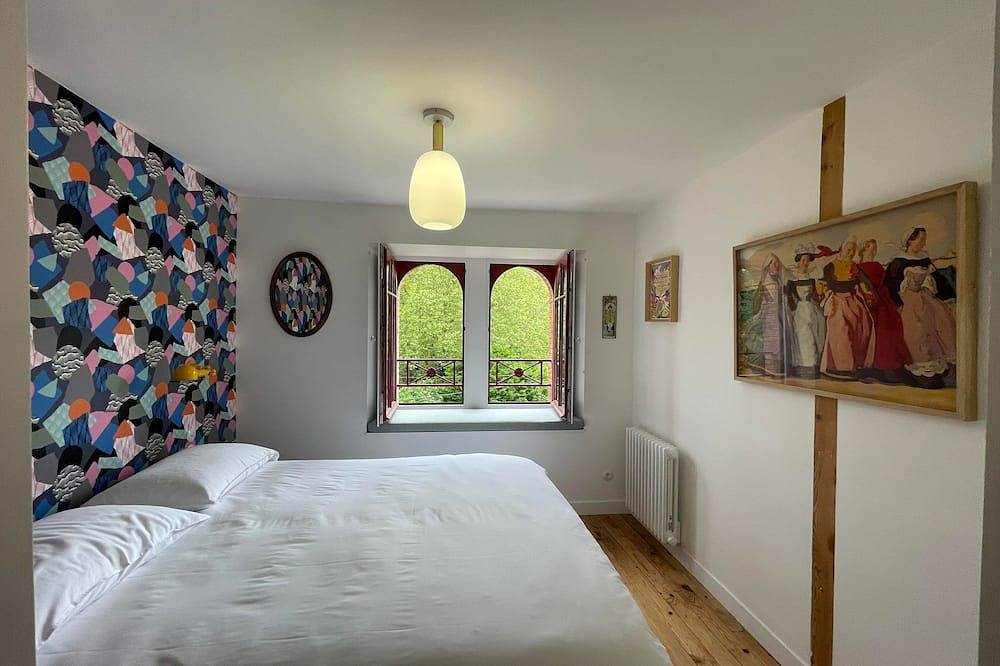 Cottage in Clisson by the Sèvre River in Clisson, Nantes region