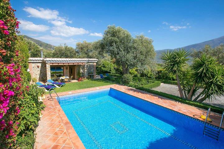 Chalet para 4 personas, con Jardín en Alpujarras