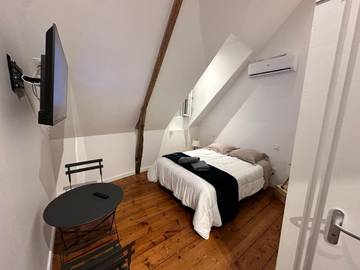 Hôtel pour 2 personnes, avec terrasse et vue à Pons