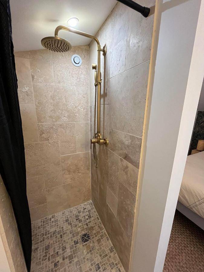 Location de vacances pour 2 personnes, avec jardin à Saint-Michel-de-Fronsac - 4