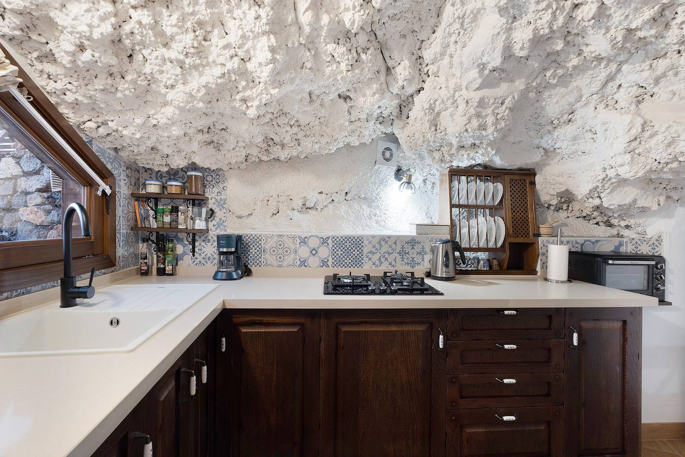 Vakantieappartement "Cueva El Desvelo" met zeezicht, 3 privéterrassen & Wi-Fi, foto 13