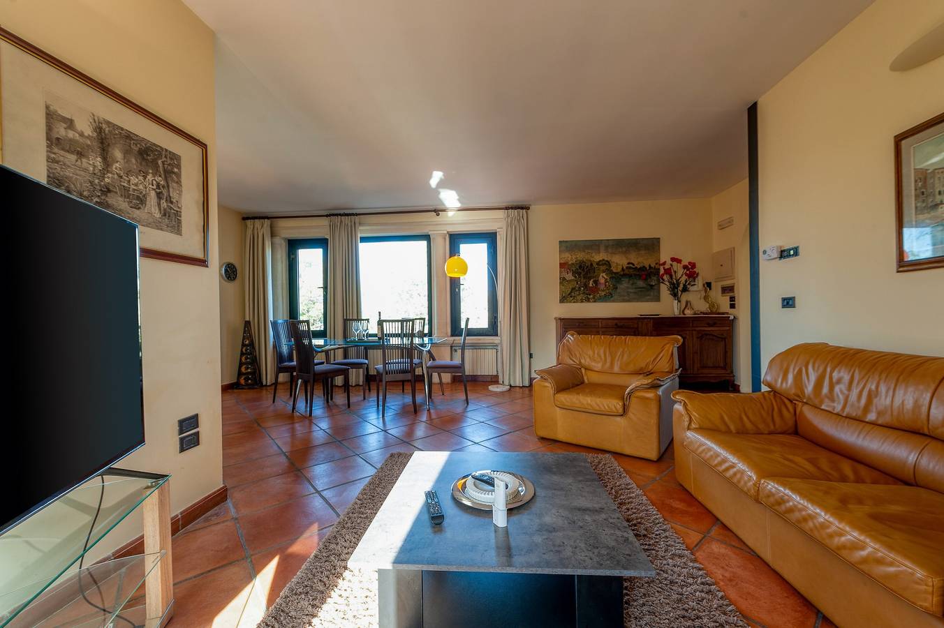 Appartement entier, Appartement 'Attico' avec piscine partagée, Wi-Fi et climatisation in Lecce, Province de Lecce