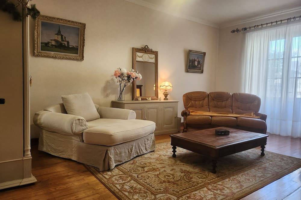 Appartement De Vacances pour 4 Personnes dans Fontenay-le-Comte, Vendée
