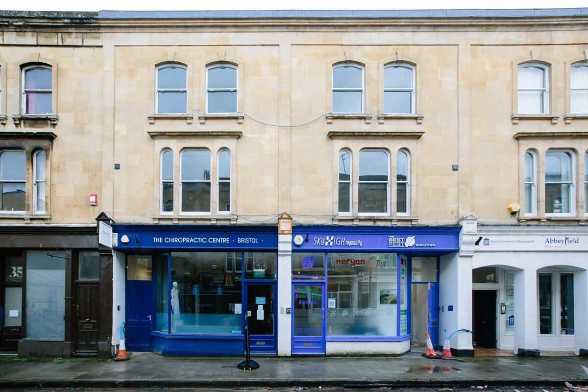 Entire apartment, Apartment in Bristol, South West England