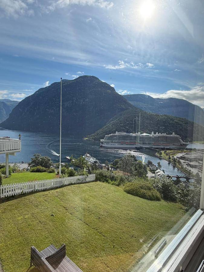 Ferienhaus für 5 Personen, mit Balkon und Garten in Geirangerfjord