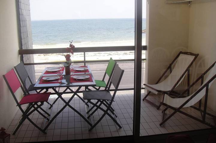 Gîte pour 4 personnes, avec Balcon dans Plage Du Porigo