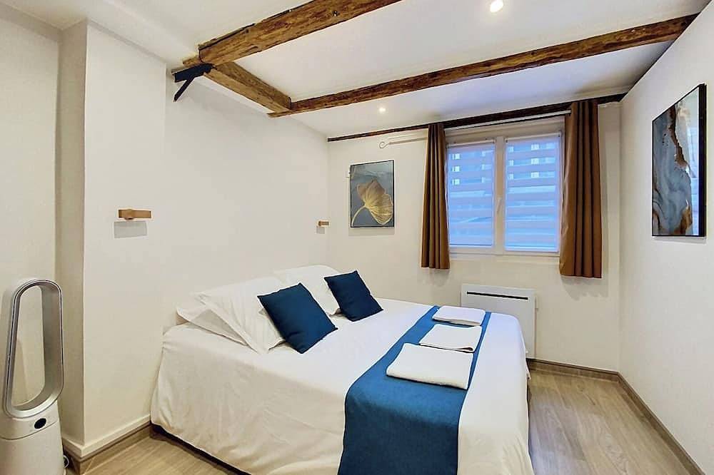 La Chasa - Townhouse with a Spa in Le Puy-en-Velay, Haute-Loire