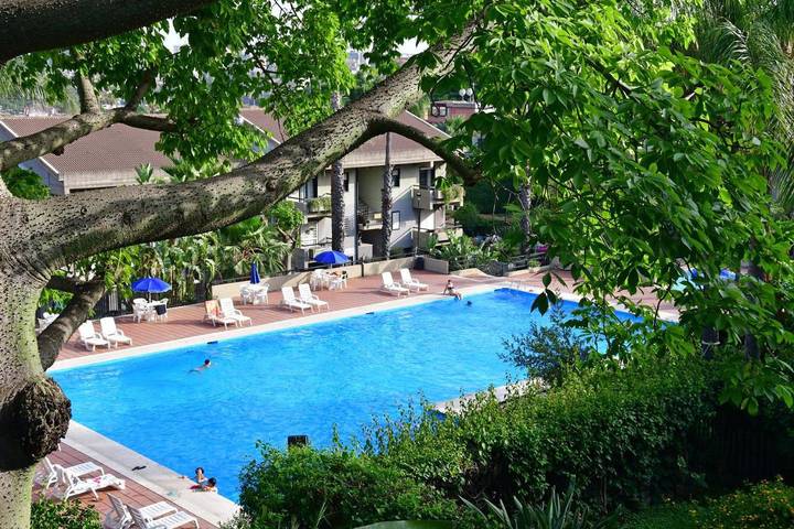 Chambre d’hôte pour 2 personnes, avec bassin pour enfant ainsi que balcon et piscine à Catane - 3