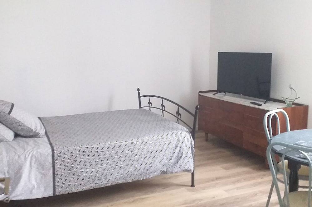 Appartement entier, Studio dans quartier calme in Saint-Gaudens, Haute-Garonne