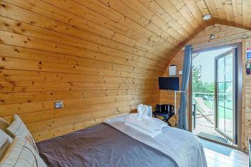 Glamping for 2 People in Peak District, Midlands, Photo 2