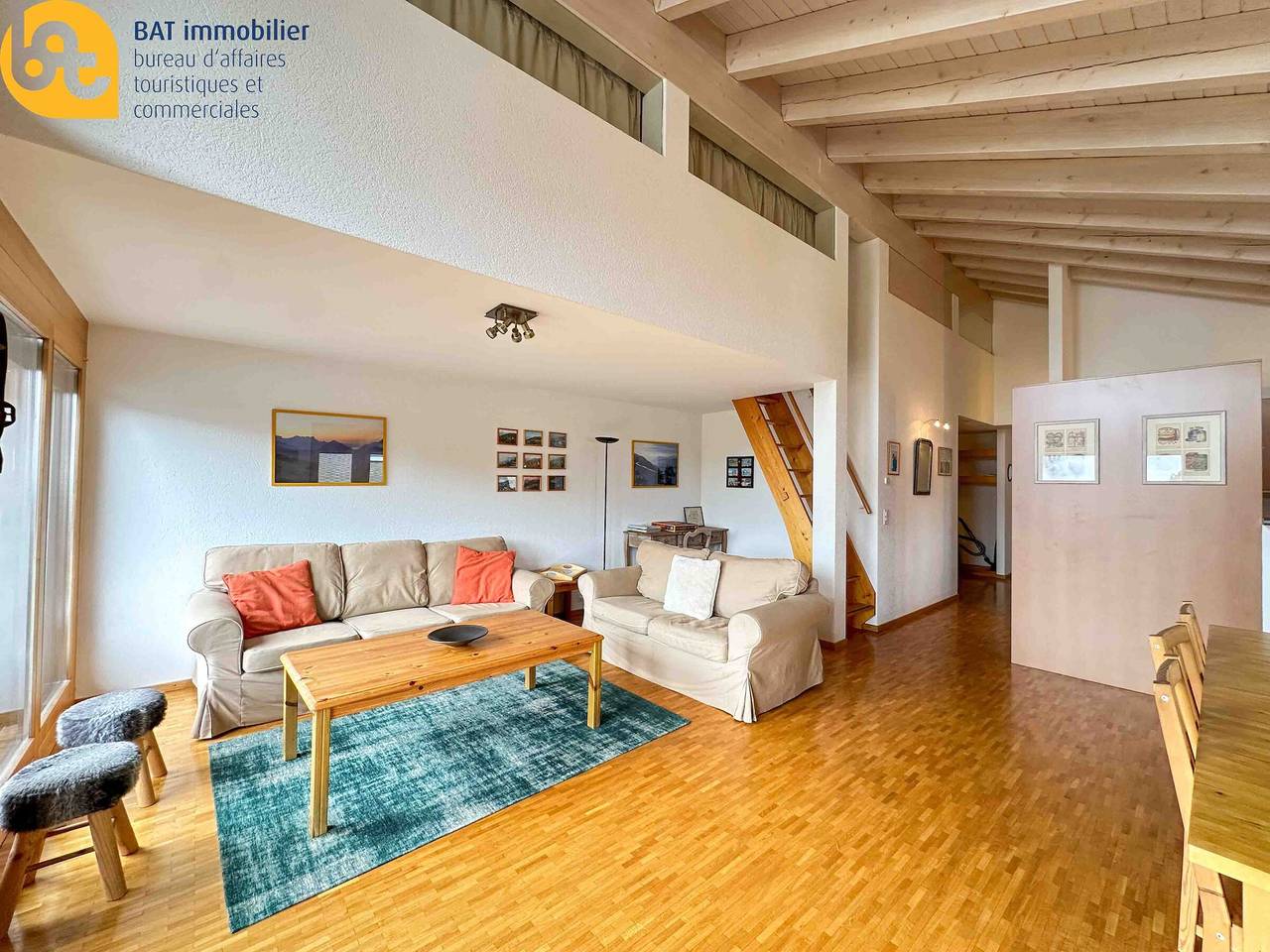 Apartamento entero, Scierie E Moiry n° 222 (301), luminous attic in Chalais (Suiza), Alpes del Valais