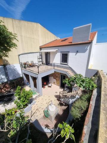 Casa rural para 5 personas, con terraza y jardín en Figueira da Foz