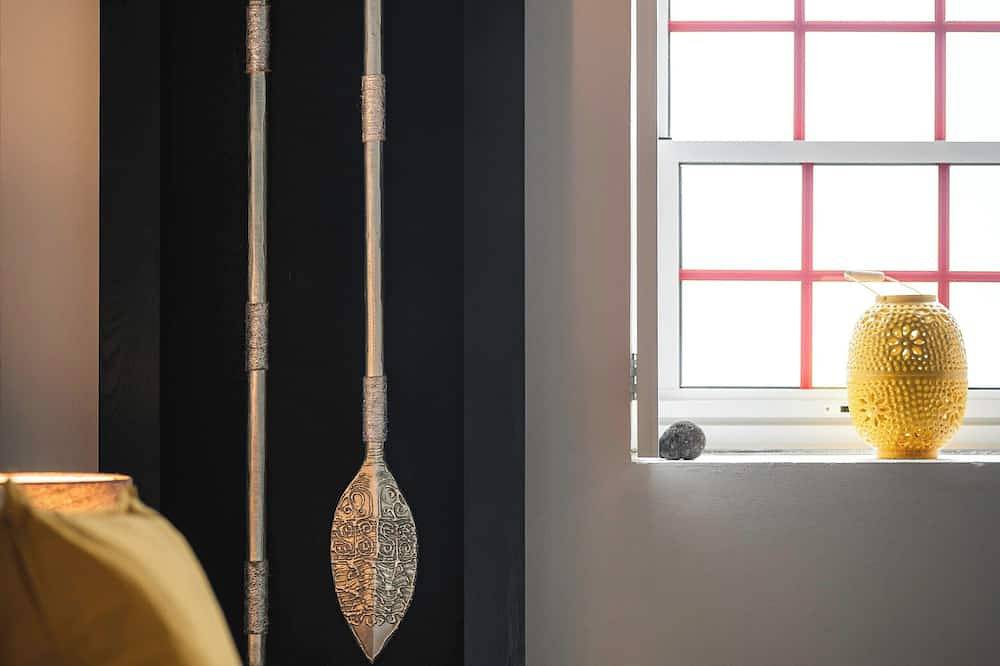 Stylish 2 Bedroom Stone House On Ocean Front In São Jorge, Azores (Belo Surf) in São Jorge