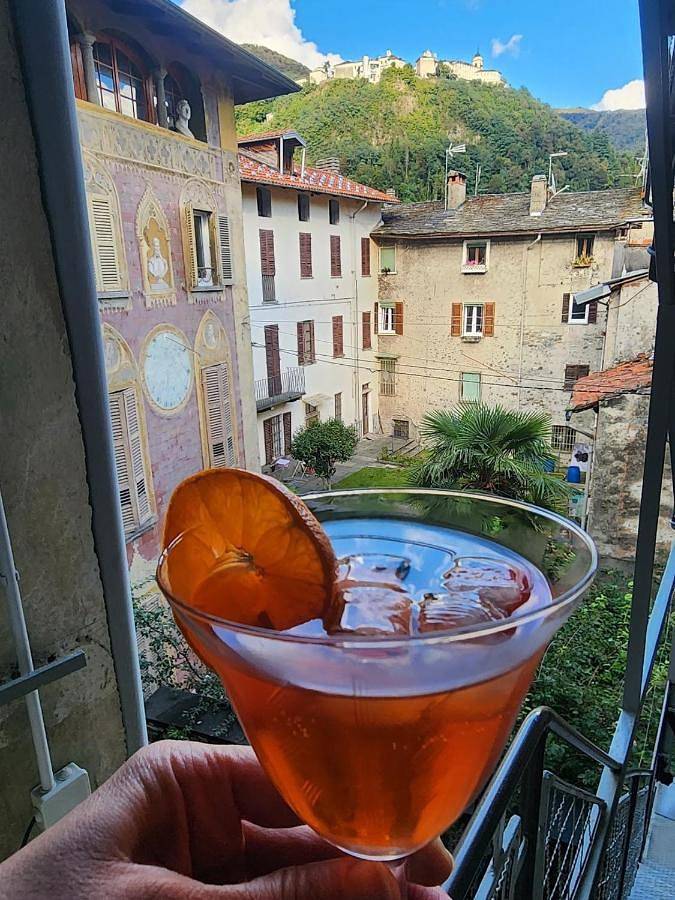 Gîte pour 3 personnes, avec vue et balcon à Varallo