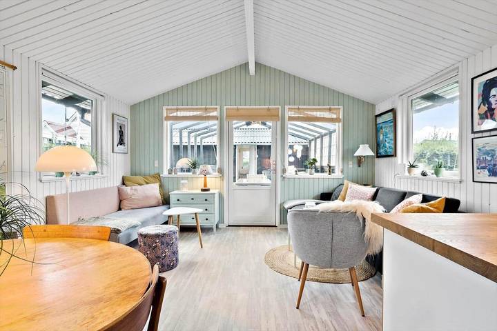 Ferienhaus für 3 Personen, mit Terrasse in Høll - 4