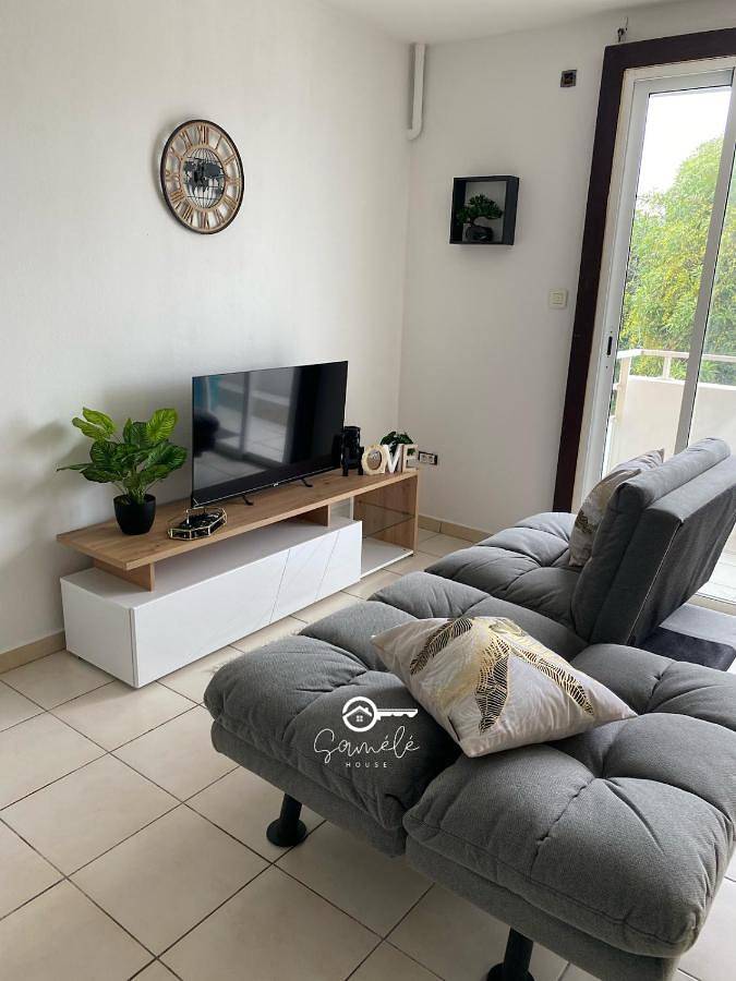 Appartement de vacances pour 4 personnes, avec balcon et vue, animaux acceptés