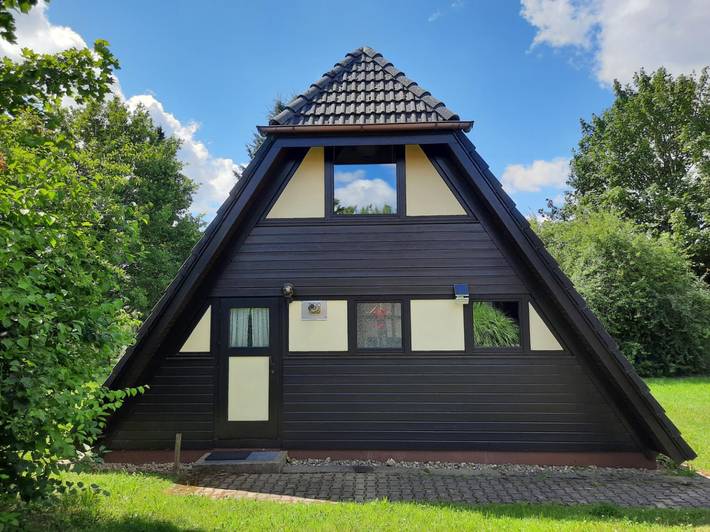 Hütte für 6 Personen, mit Terrasse und Garten im Odenwald
