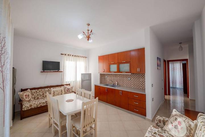 Gîte pour 4 personnes, avec vue ainsi que jardin et balcon dans Ksamil - 4