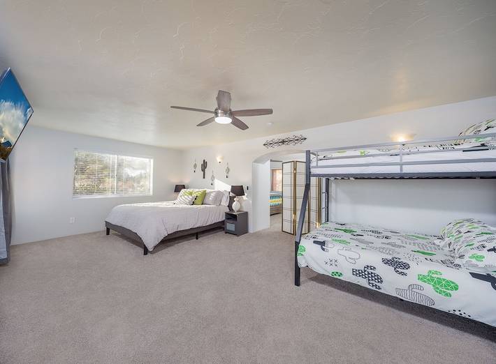 Vacation rental for 10 people, with balcony and hot tub in Catalina Foothills