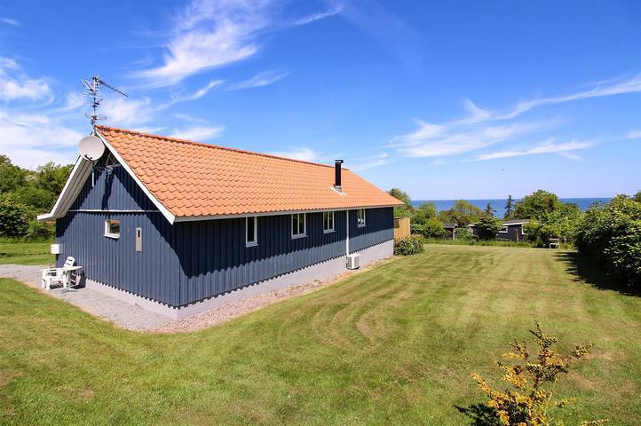 3 bedroom home in Allinge in Sandkås, Allinge