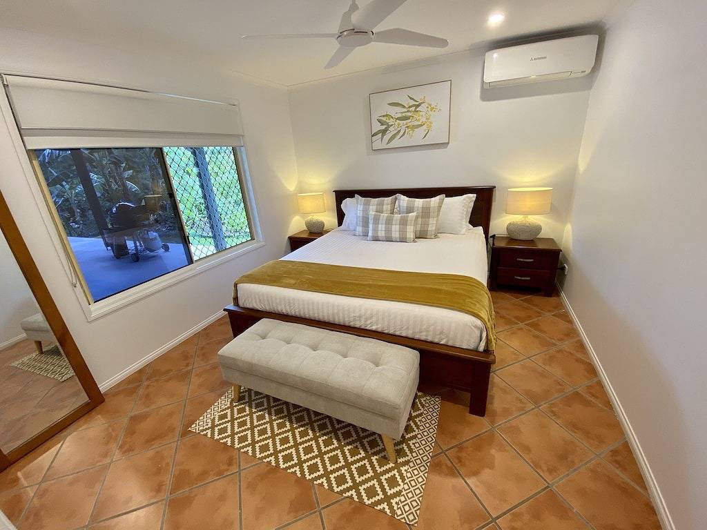 Land Pool Gehöft, aber in der Nähe der Küste in Sunshine Coast