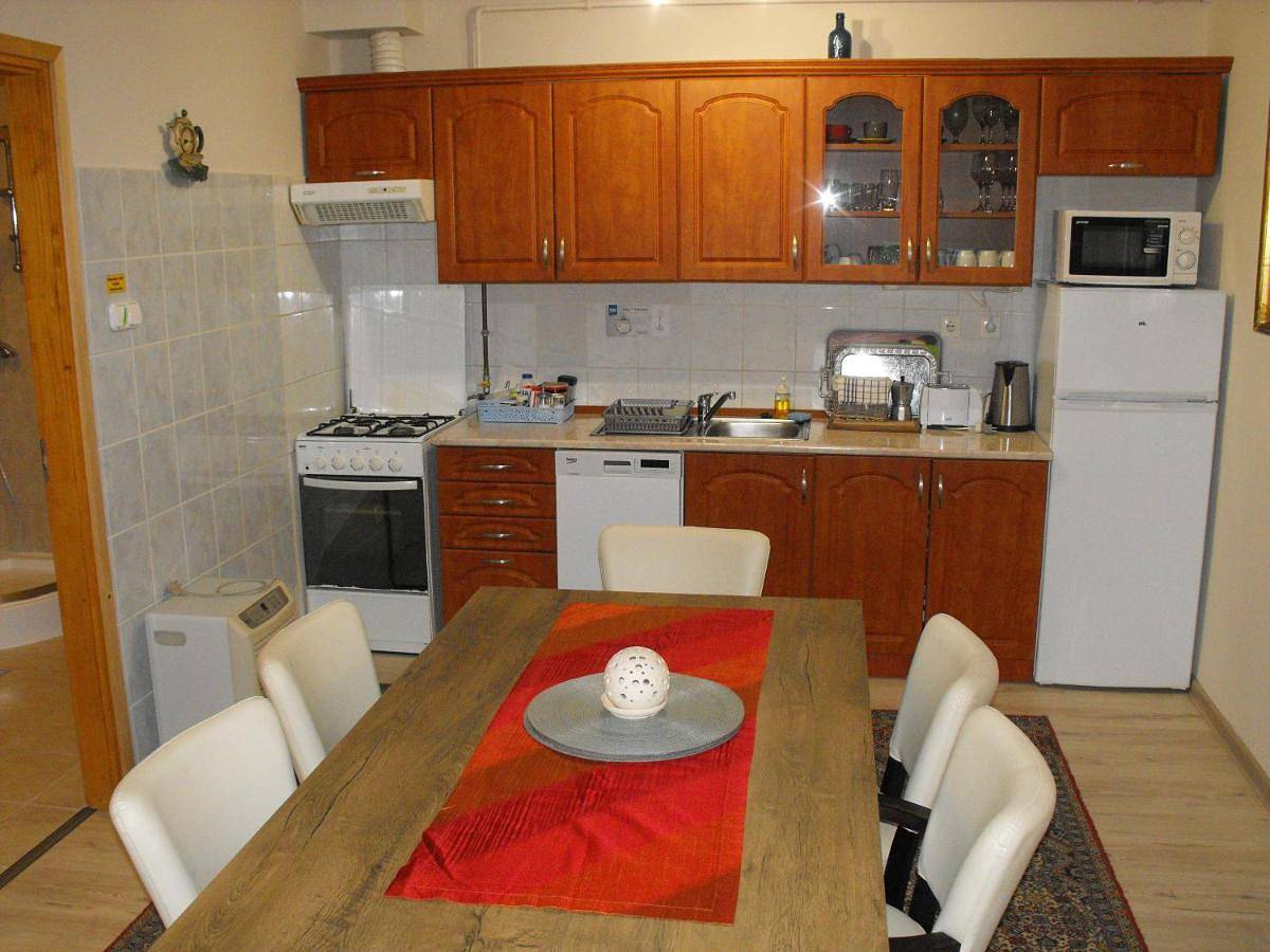 Ezüsthíd Apartman in Balatongyörök, Balaton Hochland Nationalpark