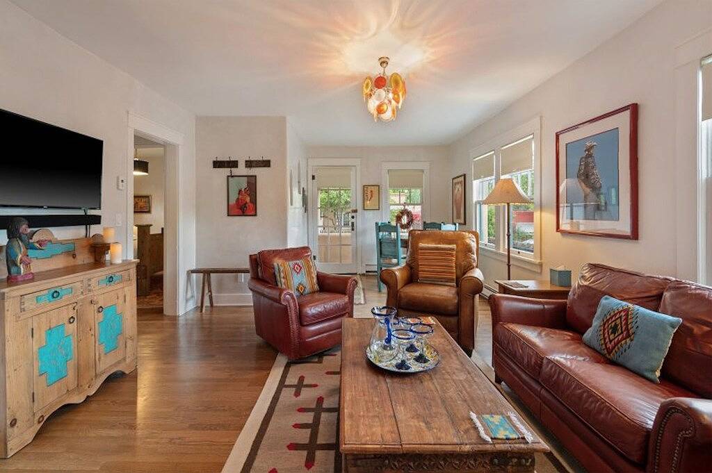 Luxuriöses Haus 2 Blocks vom historischen Santa Fe Plaza. Lesen Sie die Bewertungen! in Santa Fe, Santa Fe County