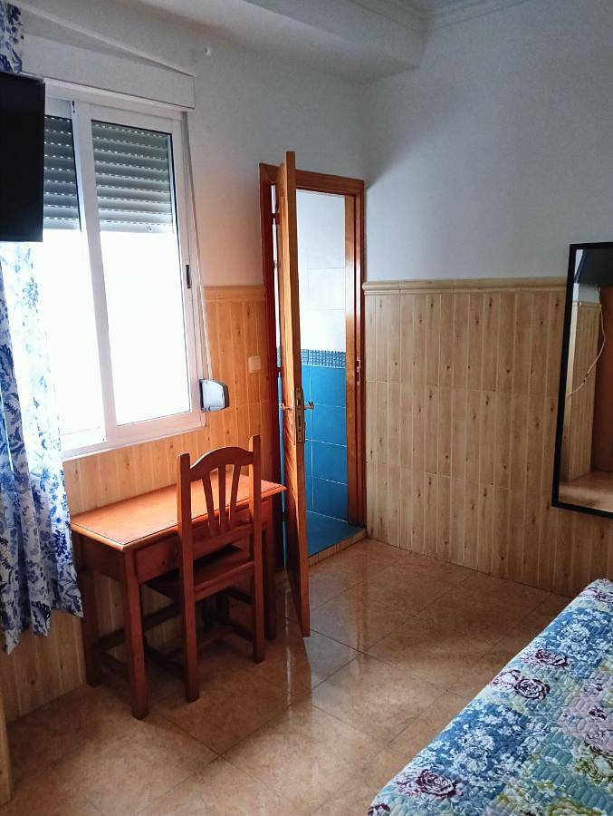 Gîte pour 2 personnes, avec vue et balcon dans Melilla - 3