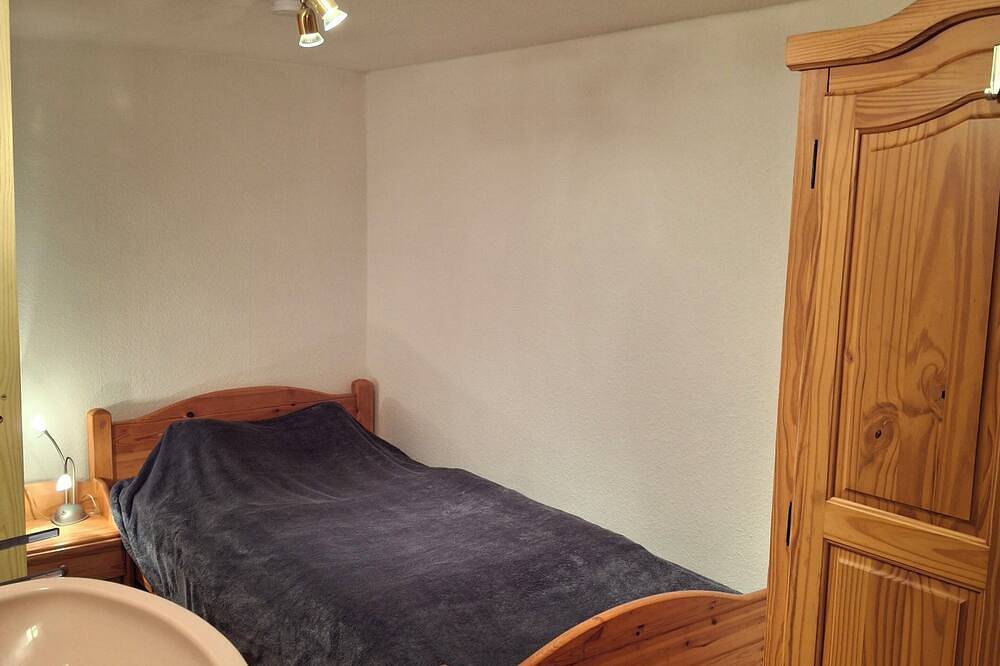 Haus Semmelrodt  kleines Ferienhaus zwischen den Burgen Ludwigstein und Hanstein in Witzenhausen, Werratal