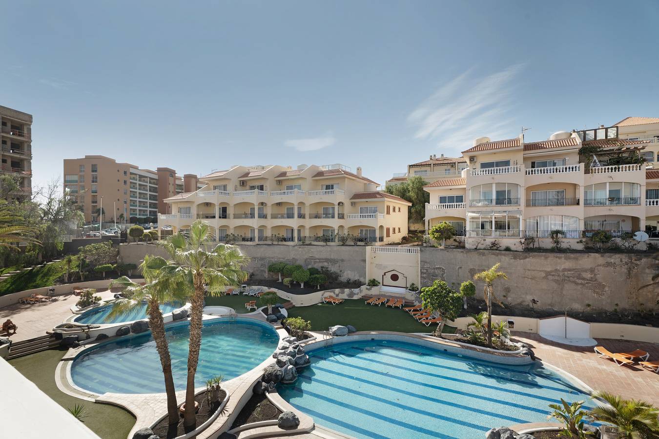 Ganze Wohnung, Ferienwohnung 'Michelangelo Resort 126' mit Gemeinschaftspool, Gemeinschaftsgarten und Klimaanlage in Las Adelfas, San Miguel de Abona