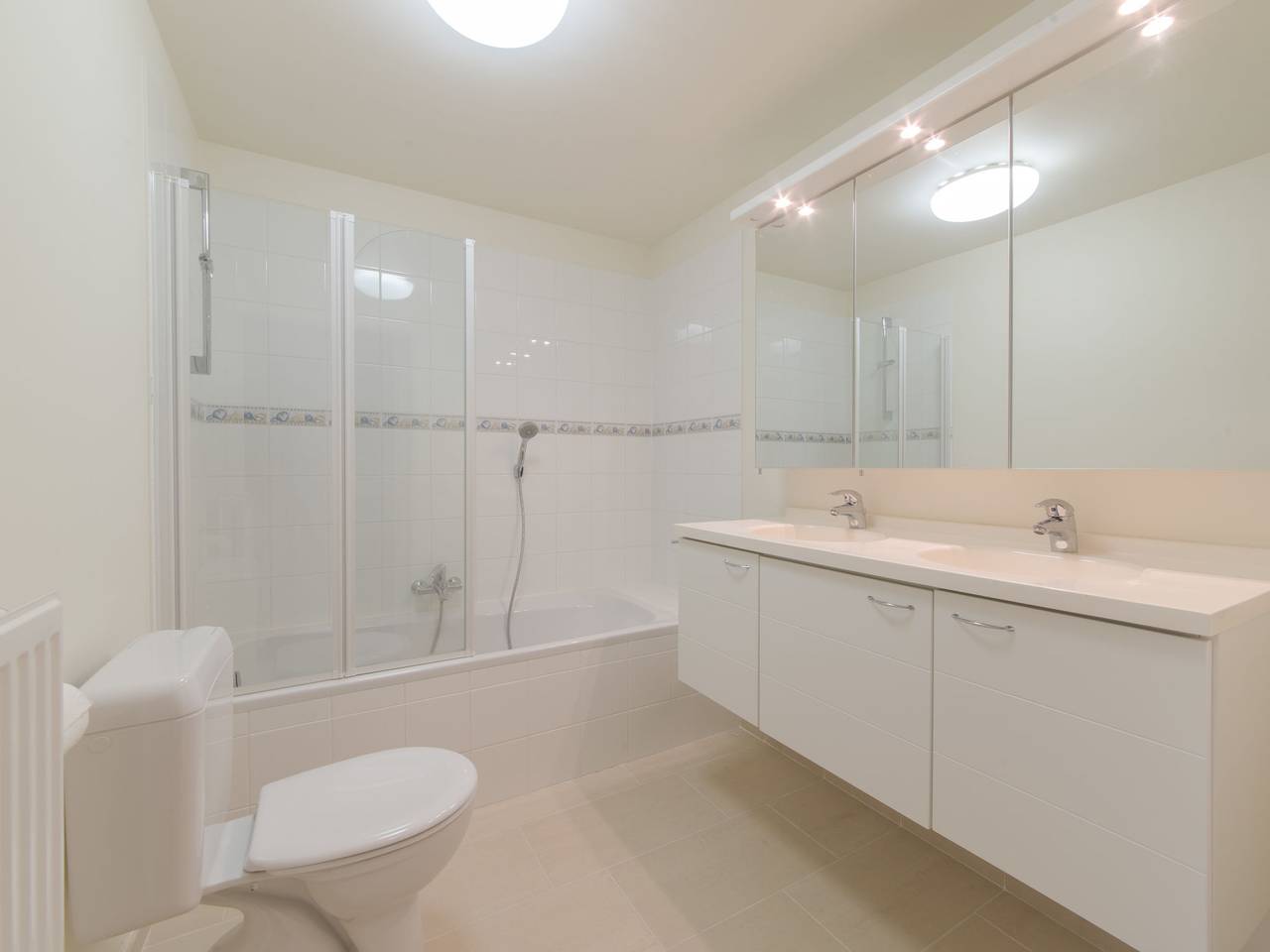 Dagmar with parking in De Haan, Belgian Coast