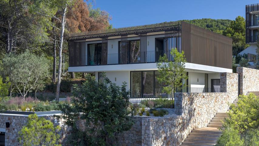 Villa mit pool für 8 Personen, mit Balkon/Terrasse und Terrasse auf Hvar - 2