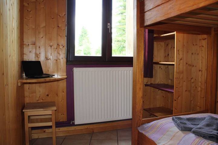 Gîte pour 14 personnes, avec jardin à Les Fourgs - 3