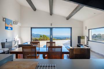 Villa pour 8 personnes, avec jardin, animaux acceptés dans Massif de l'Esterel